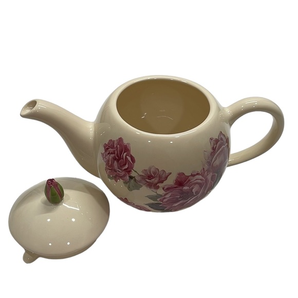 100th Anniversary Mother’s Day 2008 Rose Teapot by Teleflora - Picture 8 of 15